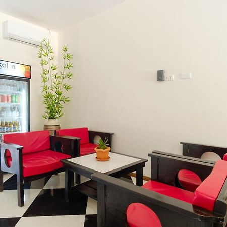 Reddoorz Plus @ West Nautical Road Puerto Galera Exterior photo