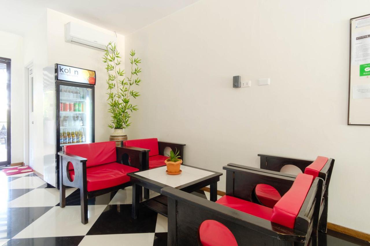 Reddoorz Plus @ West Nautical Road Puerto Galera Exterior photo