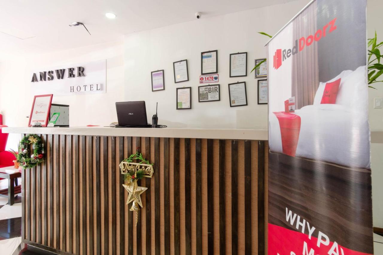 Reddoorz Plus @ West Nautical Road Puerto Galera Exterior photo